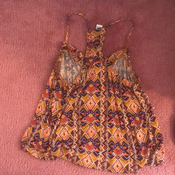 I love H81 tribal print button up tank top - Picture 2 of 2